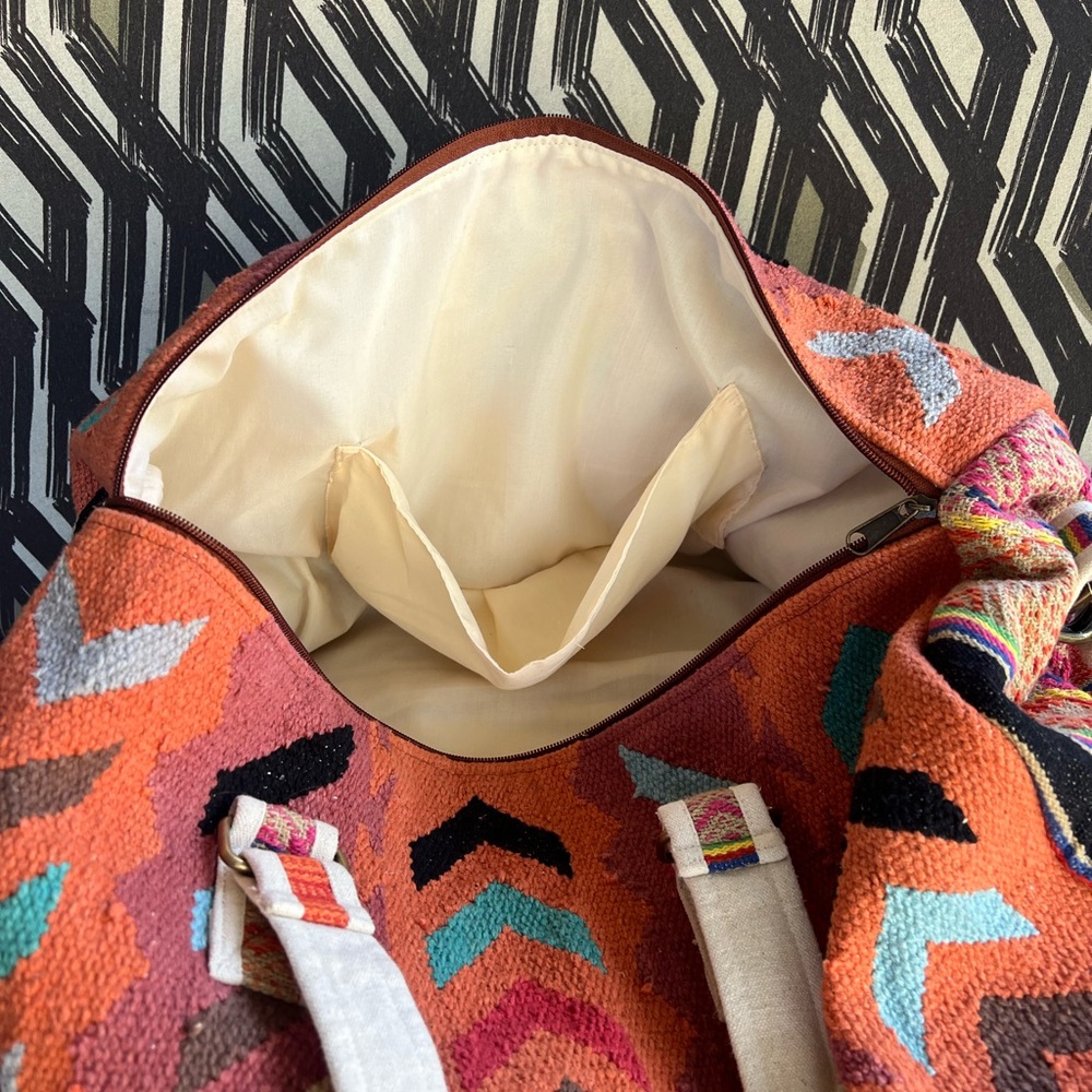 Panache Apparel Colorful Chevron Patterned Women's Bag - Picture 7 of 8